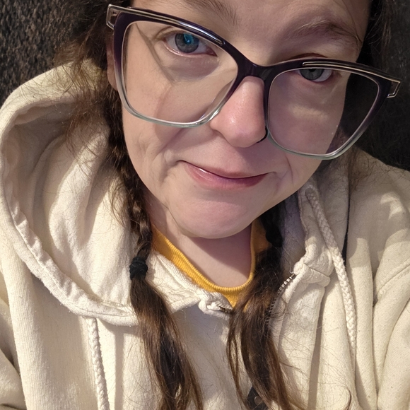 HEY PEOPLES!!! :) - Picture 3 of 7